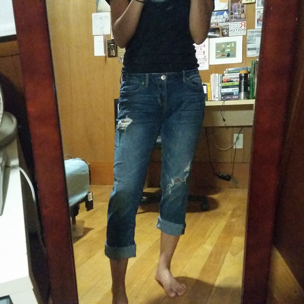 Aeropostale boyfriend-style ripped denim jeans